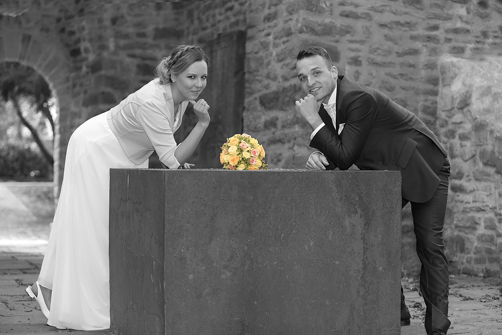 Hochzeitsfoto / Hochzeitsfotografie / Hochzeit-Fotoshooting aus dem Fotostudio Fotospaß, Fotograf/Fotografin Bochum